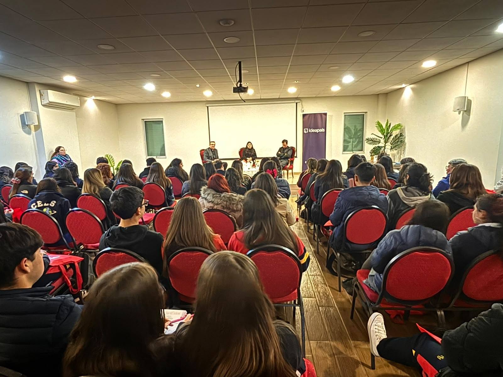 Formando líderes con el corazón puesto en el evangelio