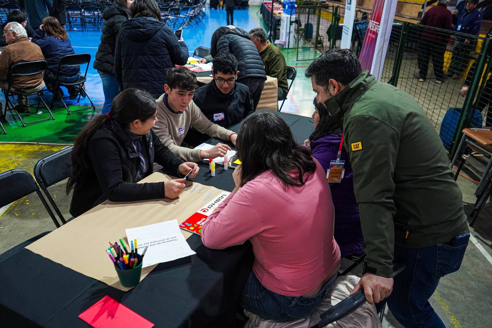Formando líderes – Junto al barrio, Graneros Crea, Municipalidad de Graneros, EACO