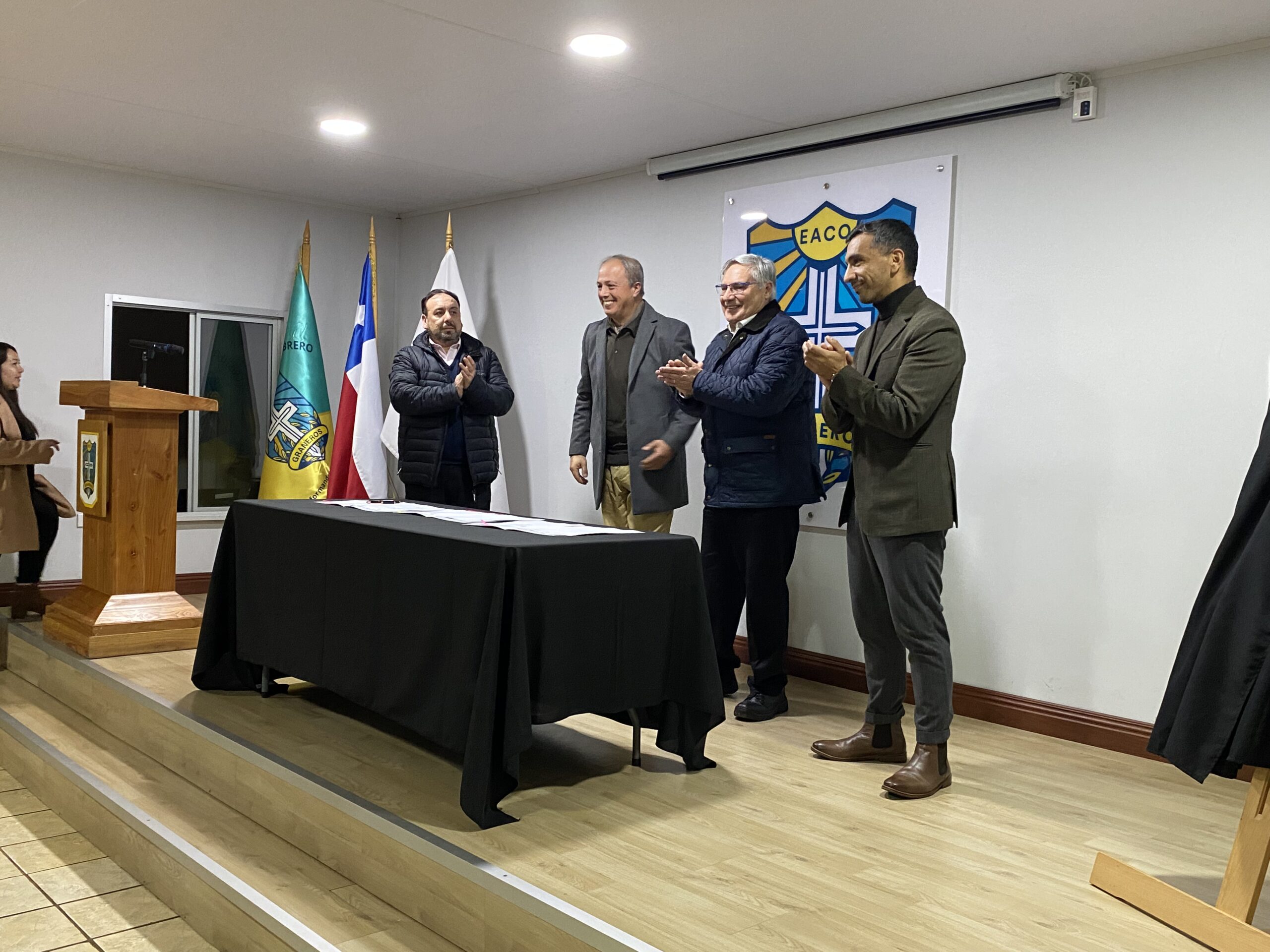 Firma convenio EACO – INACAP